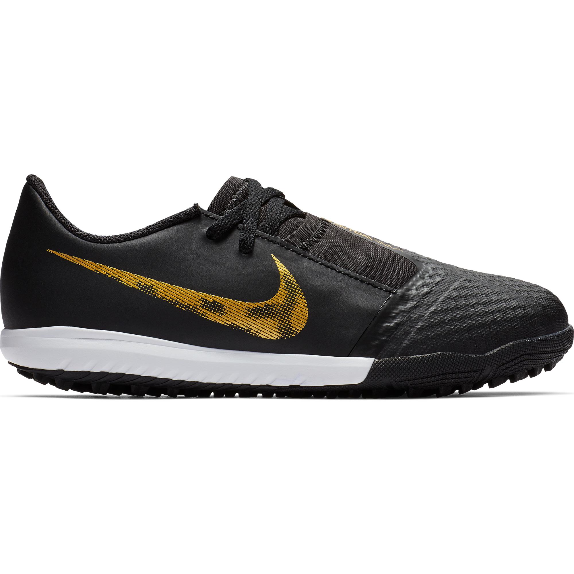 chaussure nike enfant foot chaussure nike enfant foot